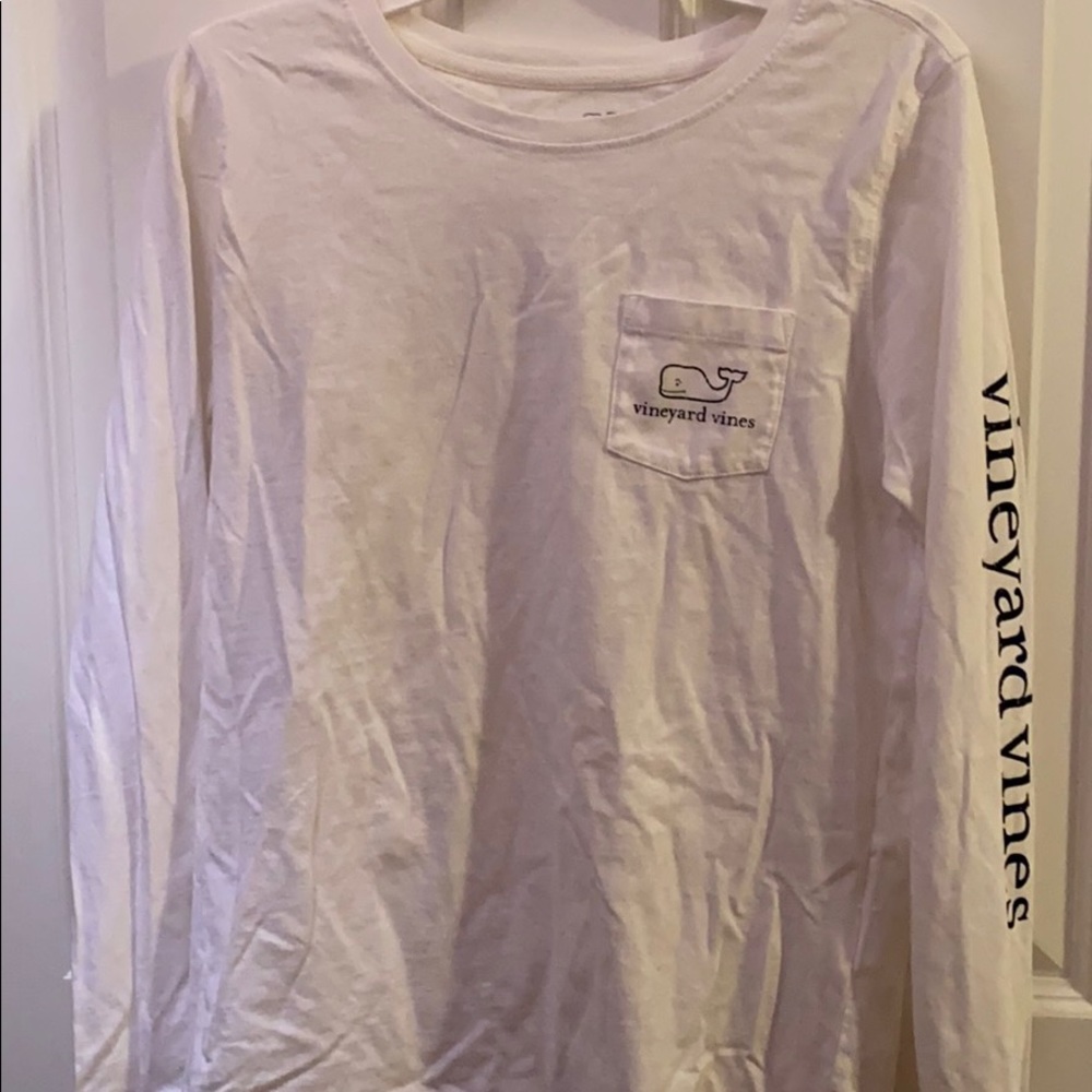 Long sleeve vineyard vines shirt